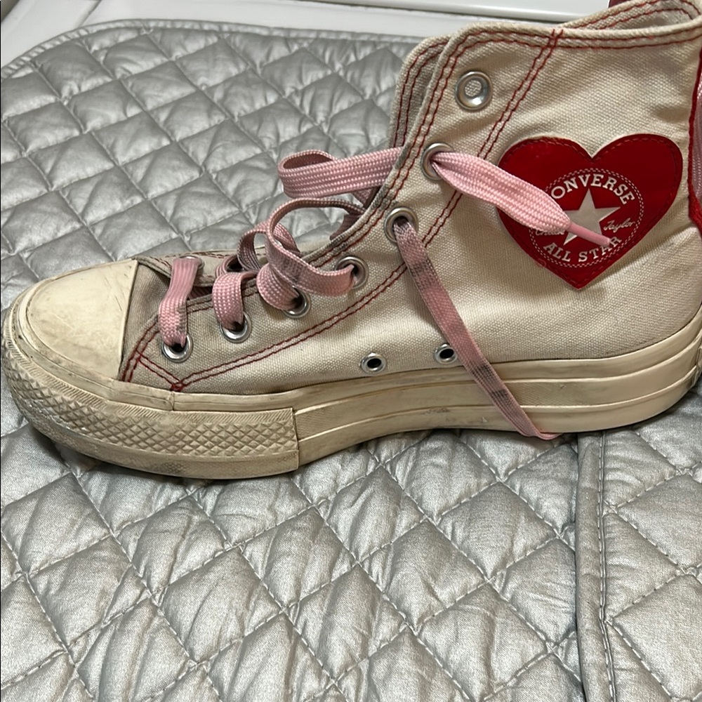 Converse Women's Sneakers - Cream and Pink